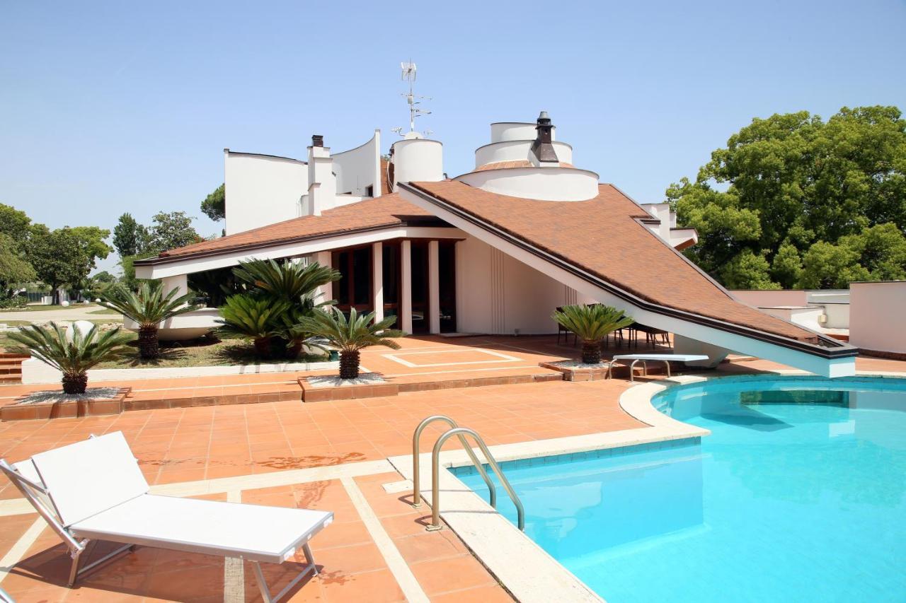 Paradise Suite Λατίνα Εξωτερικό φωτογραφία