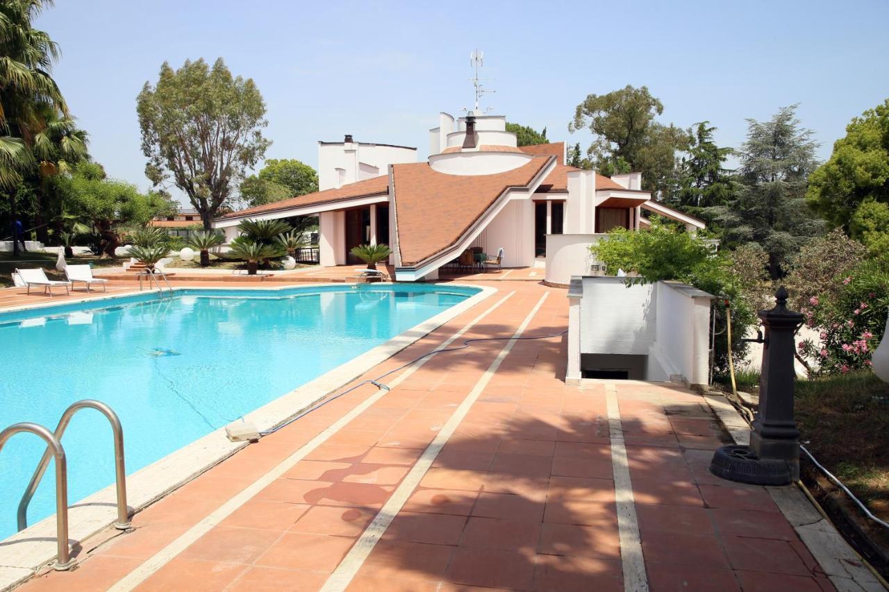 Paradise Suite Λατίνα Εξωτερικό φωτογραφία