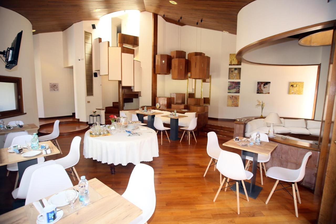 Paradise Suite Λατίνα Εξωτερικό φωτογραφία