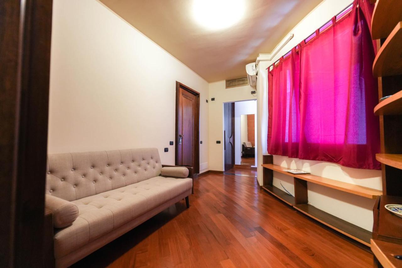 Paradise Suite Λατίνα Εξωτερικό φωτογραφία
