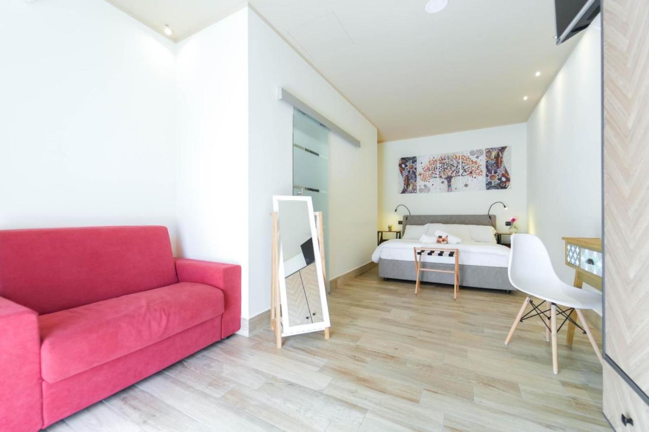 Paradise Suite Λατίνα Εξωτερικό φωτογραφία