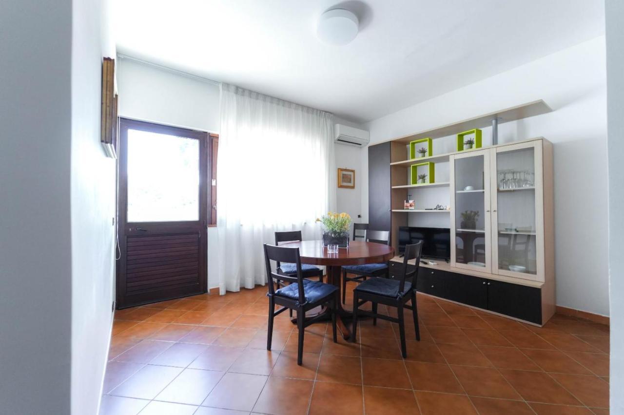 Paradise Suite Λατίνα Εξωτερικό φωτογραφία